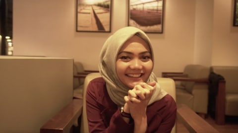 Transformasi Gaya Hijab Rina Nose Dari Panjang Hingga Turban Kumparan Com