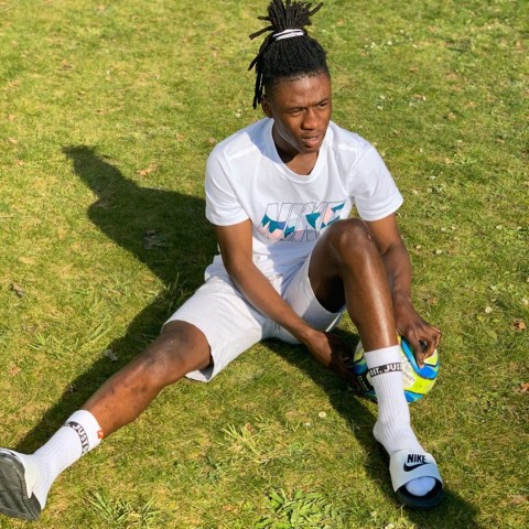 Rennes Lolos Ke Liga Champions Camavinga Diharapkan Bertahan Kumparan Com