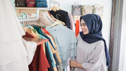 Industri Pakaian Jadi memiliki nilai ekspansi terbesar. Foto: Shutterstock