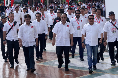 Ketua Projo Budi Arie Setiadi dan Kepala Staf Kepresidenan (KSP) Moeldoko hadiri Kongres II Projo di JIEXpo Kemayoran, Jakarta, Sabtu (7/12/2019). Foto: Fanny Kusumawardhani/kumparan