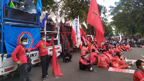 Serba-serbi Peringatan Hari Buruh di Jakarta dan Bandung (2)