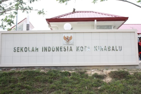 Perjuangan Mendapatkan Pendidikan Bagi Anak Pekerja Migran Di Sabah Kumparan Com