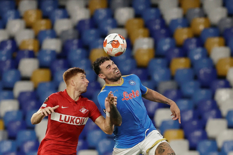 Hasil Liga Europa: Drama 5 Gol & 2 Kartu Merah, Napoli Ditekuk Spartak Moscow (1)