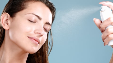 Makeup Setting Spray Foto: Thinkstock