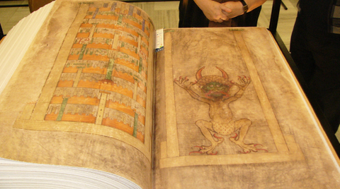 Codex Gigas, Manuskrip Kuno Penuh Misteri yang Diyakini sebagai Alkitab Iblis (1)