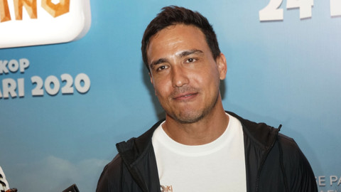 Aktor Hamish Daud saat hadir di pemutaran film animasi Riki Rhino di Epicentrum, Jakarta, Senin, (24/2). Foto: Dok. Ronny