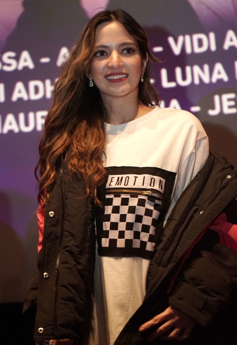 Artis Nia Ramadhani saat hadi di konferensi pers Konser Donasi Virtual Kreasi di Epicentrum, Jakarta. Foto: Dok. Ronny