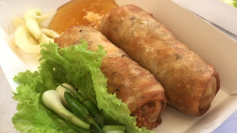 Lumpia Semarang yang Legendaris di Gang Lombok Foto: Kartika Pamujiningtyas/kumparan