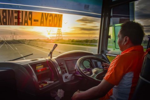 Ilustrasi sopir bus Foto: dok. Nugroho Febianto