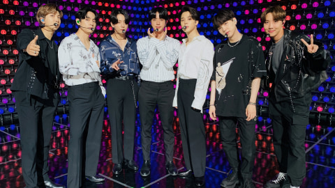 Boyband BTS sukses menggelar konser online, Bang Bang Con. Foto: Twitter/bts_bighit
