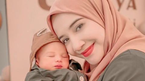 5 Berita Populer: Curhat Zaskia Sungkar soal Anak; Ashanty Canggung Bertemu KD (1)