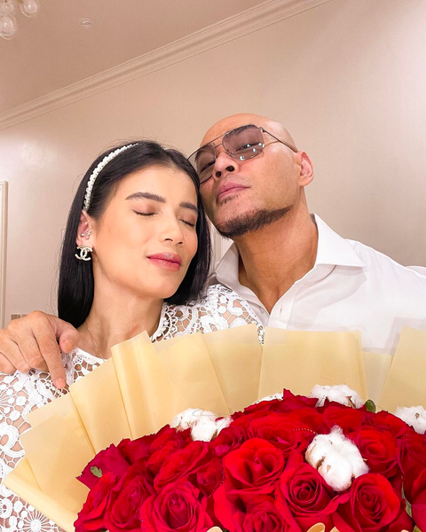 Kasih Bunga Ukuran Besar untuk Sabrina Chairunnisa, Deddy Corbuzier: Mahal Nih
