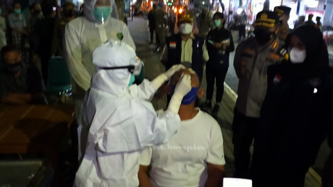 25 Orang Langgar Prokes di Pasar Induk Banyuwangi, 3 Positif COVID-19 (1)