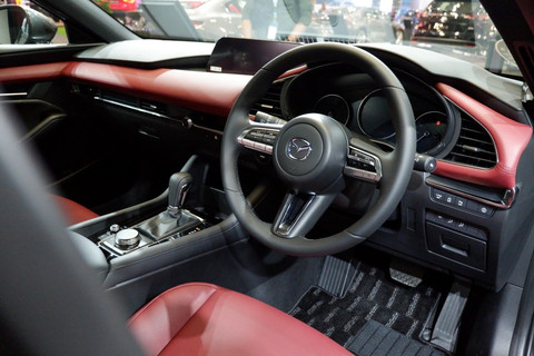 Interior Mazda 3 sedan Foto: Aditya Pratama Niagara/kumparan