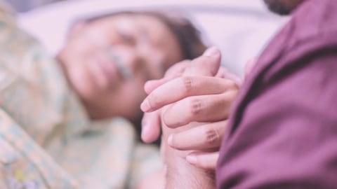 Ilustrasi suami menemani istri bersalin. Foto: Dok. Bukaan Moment