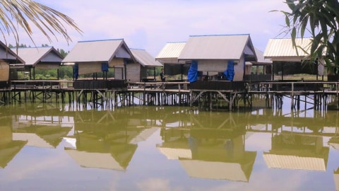 4 Rumah Makan Nuansa Alam Yang Wajib Disambangi Saat Ke Kendari