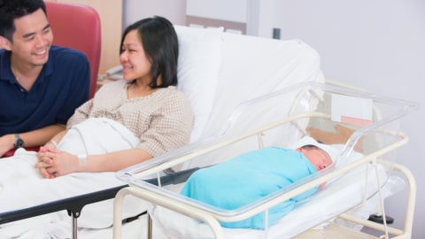 Ilustrasi ibu baru melahirkan. Foto: Shutterstock