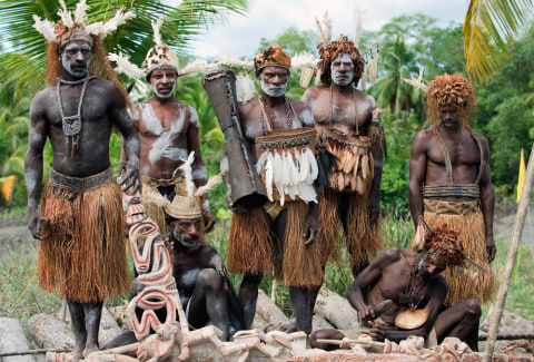 Ilustrasi masyarakat Papua. Foto: Shutterstock