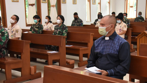 TNI AL Gelar Doa Bersama Serentak Peringati 40 Hari Gugurnya Kru KRI Nanggala (2)