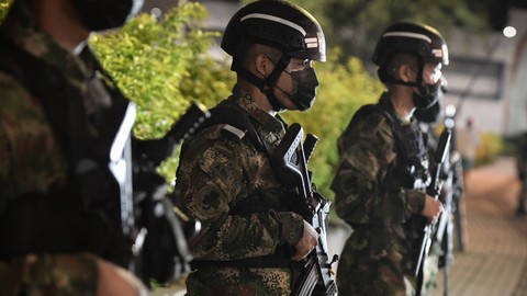 Ilustrasi tentara Kolombia. Foto: Gabriel Aponte/Getty Images