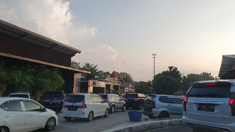 Momen Nataru, Lalu Lintas di Tol Cipali Meningkat 60 Persen (1)