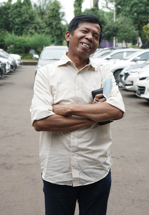 Artis komedi Kiwil menghadiri sidang cerai dengan agenda keterangan saksi di Pengadilan Agama Jakarta Selatan, Jakarta, Rabu, (17/2/2021). Foto: Ronny