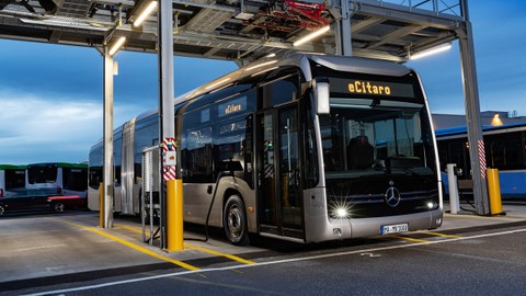 Bus listrik milik Mercedes-Benz, eCitaro Foto: dok. Mercedes-Benz Bus