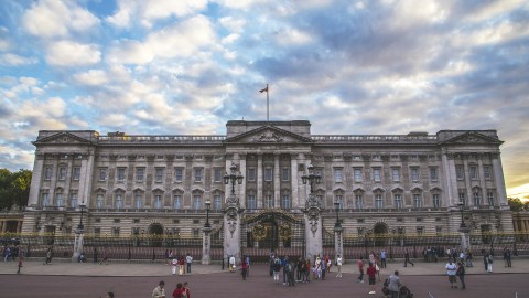 Penelitian: Biaya Sewa Istana Buckingham Rp 50 Miliar Per Bulan, Berminat? (1)