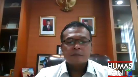 Kepala LAN, Adi Suryanto memberikan sambutan secara virtual dalam acara penandatanganan nota kesepahaman penyelenggaraan CorpU bagi ASN Jabar, Selasa (3/11). Foto: Dok. Istimewa