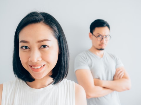 Cara Menghadapi Pacar yang Suka Silent Treatment (3)