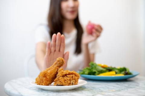 Mengapa Banyak Wanita Gagal Konsisten Diet? Ini Penjelasan Ahli Gizi. Foto: Shutterstock
