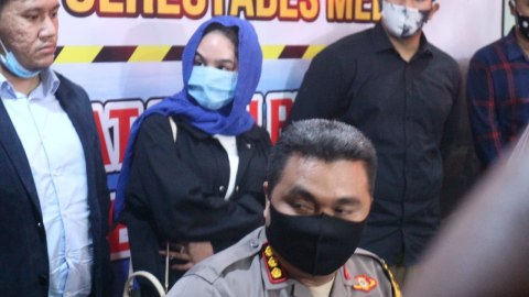Konferensi pers Kapolrestabes Medan soal dugaan prostitusi artis Hana Hanifah. Foto: Rahmat Utomo/kumparan