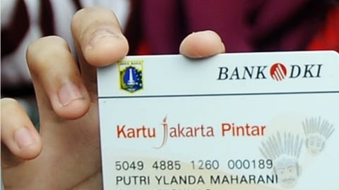Pembagian Kartu Jakarta Pintar (KJP) Foto: Antara/Wahyu Putro A