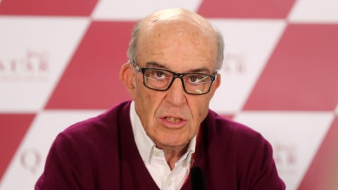CEO Dorna Sports, Carmelo Ezpeleta. Foto: KARIM JAAFAR / AFP