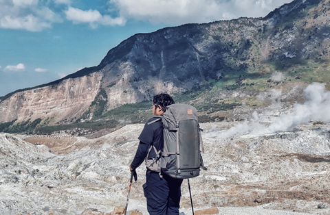 Merekam Cerita dan Keindahan Gunung Papandayan (1)