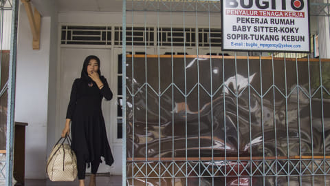 Pembantu Rumah Tangga (PRT). Foto:  ANTARA FOTO/Galih Pradipta