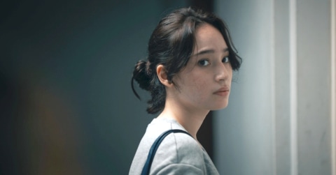 Sinopsis Film Perempuan Bergaun Merah, Tayang Hari Ini di Bioskop (1)