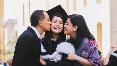 4 Tokoh Ini Lulusan Oxford: Ada Maudy Ayunda hingga Aktivis Malala