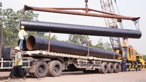 Pengusaha Ungkap Persoalan Impor Pipa yang Bikin Jokowi Pecat Pejabat Pertamina (1)