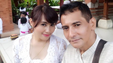 Istri George Taka Dia Mualaf Tapi Lebih Religius Dari Saya Kumparan Com