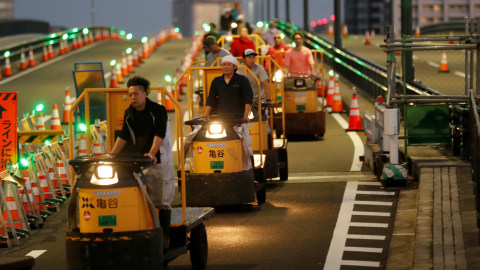 Ilustrasi pekerja Jepang Foto: REUTERS/Kim Kyung-Hoon