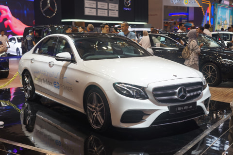 Mercedes-Benz E300 e EQ Power Foto: dok. Muhammad Ikbal/kumparan