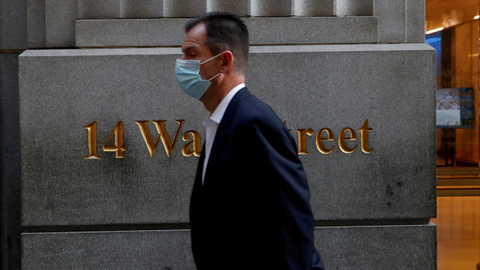 Wall Street Melesat, Meski Dibayangi Kenaikan Inflasi (1)