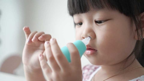 Cara Mudah Mengeluarkan Lendir Di Hidung Bayi Kumparan Com Sebab dan efek bayi belum bisa mengeluarkan dahak sendiri. cara mudah mengeluarkan lendir di