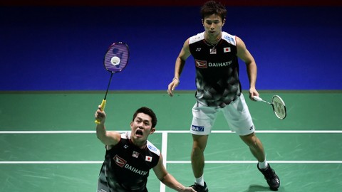 Pebulu tangkis Takuro Hoki/Yugo Kobayashi. Foto: Fabrice Coffrini/AFP
