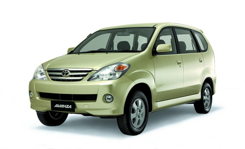 Toyota Avanza 2003 Foto: dok. Istimewa