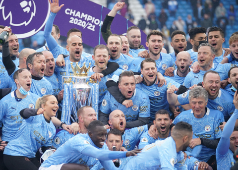 Selamat! Pep Guardiola Jadi Manajer Terbaik Liga Inggris 2020/21 (1)