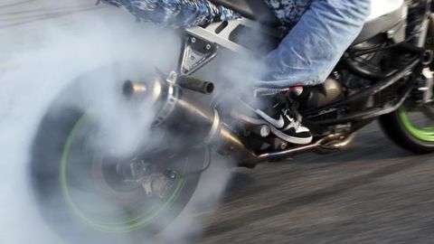 Ilustrasi geng motor. Foto: Reuters/Randall Hill