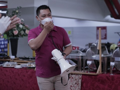Jalin Kekompakan Lewat Kerja Bakti di favehotel Sidoarjo (1)