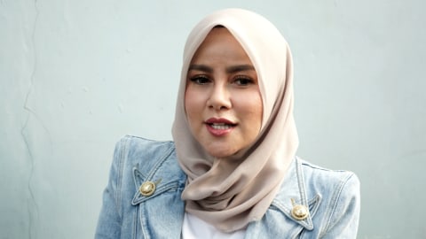 Artis Olla Ramlan saat ditemui di kawasan Tendean, Jakarta, Jumat, (20/12/2019).   Foto: Ronny